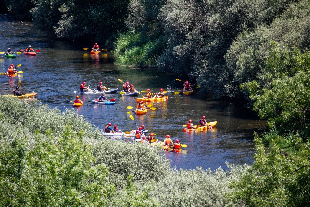 Meanders I [GR33 - GRZ: Canoeing]