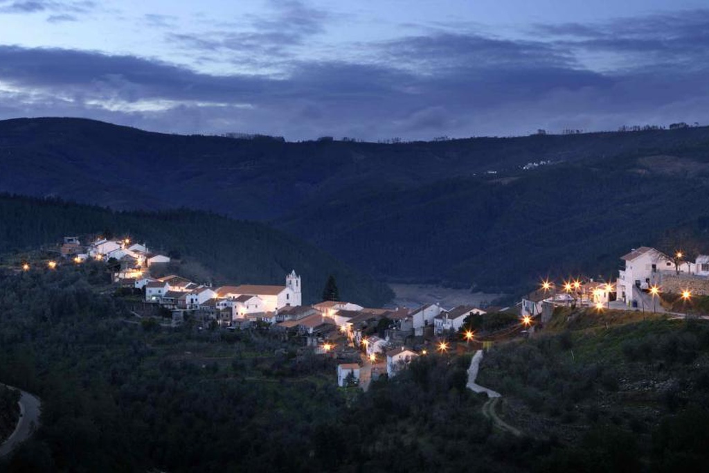 Inauguração da Loja Aldeias do Xisto de Álvaro