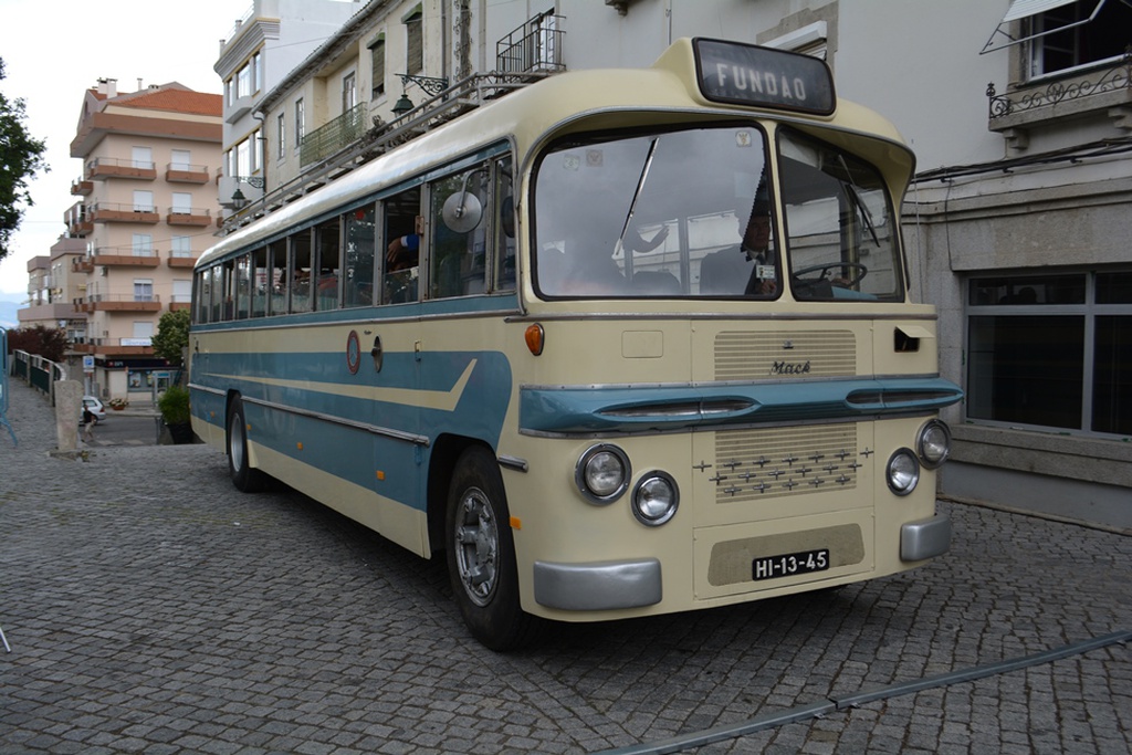 Cale – Festival de Rua do Fundão e SangriAgosto