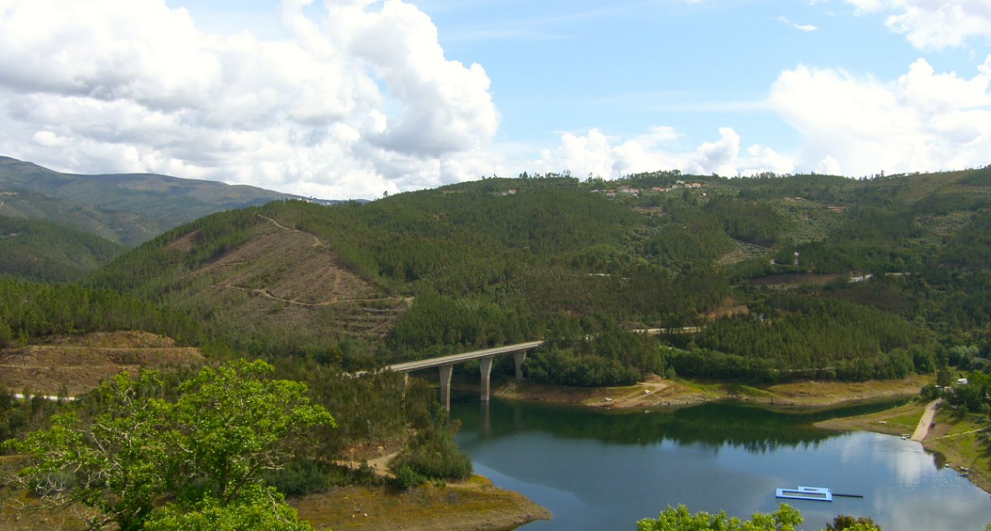 Música Porta a Porta em Álvaro