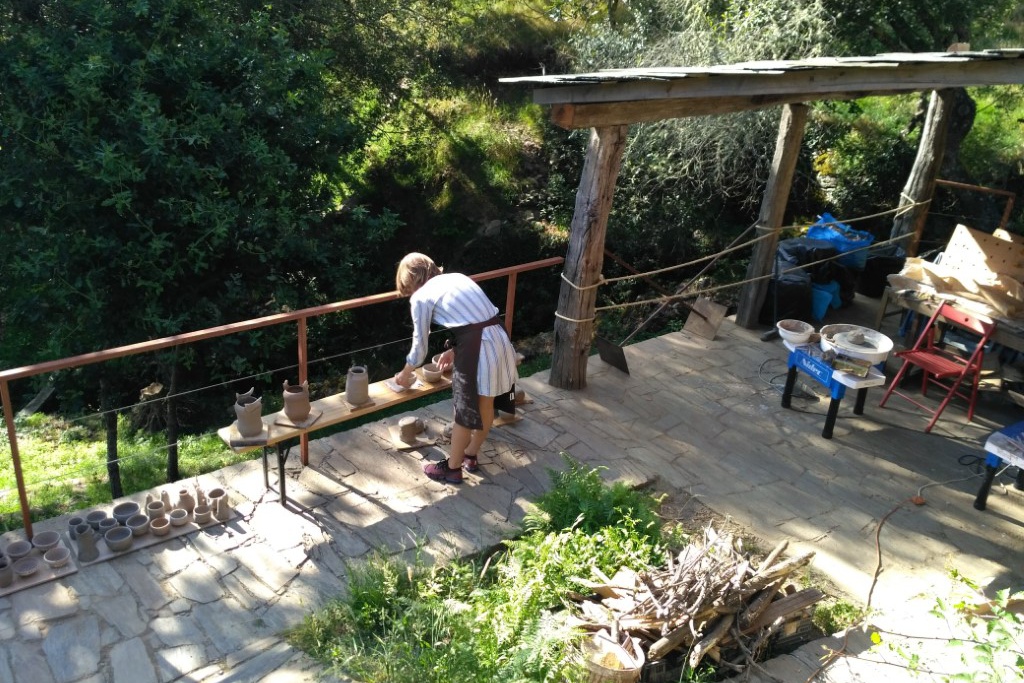 Cerdeira: Where a smokeless kiln unleashes art and creativity